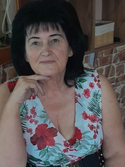 Julika, 65 �ves t�rskeres� n�, Mikep�rcs