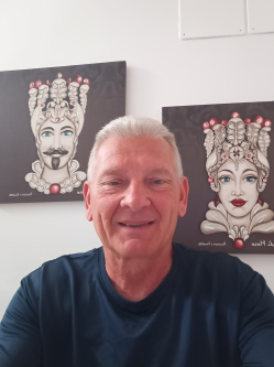 Ferenc, 62 �ves t�rskeres� f�rfi, Szic�lia