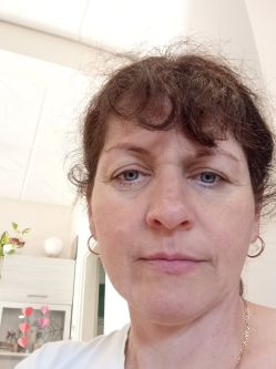 Edit, 46 �ves t�rskeres� n�, Dunapataj