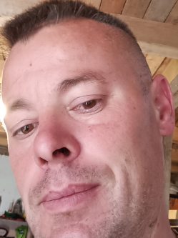 Bal�zs, 46 �ves t�rskeres� f�rfi, Zalaszentgr�t