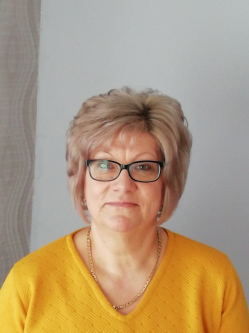 Ildik�, 59 �ves t�rskeres� n�, Zalaegerszeg