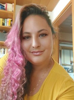 Kriszti, 36 �ves t�rskeres� n�, Balatonbogl�r
