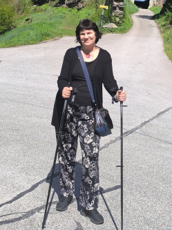 Edina, 63 �ves t�rskeres� n�, Budapest