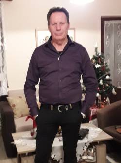 Istvan, 71 �ves t�rskeres� f�rfi, Paks