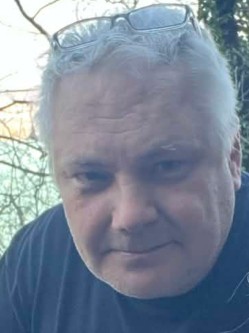 Attila, 52 �ves t�rskeres� f�rfi, Kaposv�r