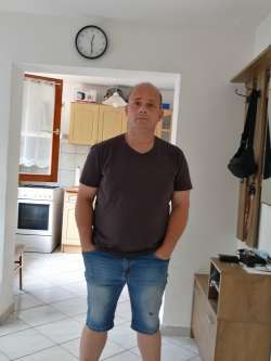 Attila, 48 �ves t�rskeres� f�rfi, Nagykanizsa