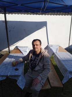 J�zsef, 53 �ves t�rskeres� f�rfi, Tolna