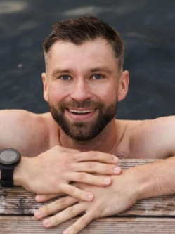 Zsolt, 45 �ves t�rskeres� f�rfi, Szolnok