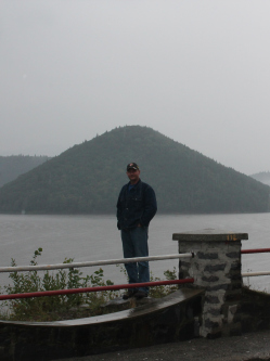 Ivan, 52 �ves t�rskeres� f�rfi, Tam�si