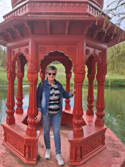 Erika, 65 �ves t�rskeres� n�, Gy�r