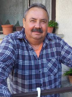 Imre, 65 �ves t�rskeres� f�rfi, Z�k�nysz�k