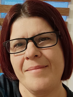 Zsuzsa, 44 �ves t�rskeres� n�, Edel�ny