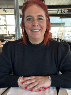 S�ra, 51 �ves t�rskeres� n�, Szombathely