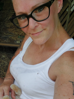 Julcsi, 34 �ves t�rskeres� n�, Dabas