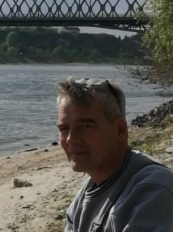 J�zsef, 56 �ves t�rskeres� f�rfi, H�dmez�v�s�rhely