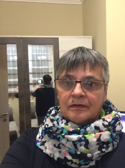 Rozi, 64 �ves t�rskeres� n�, Heves