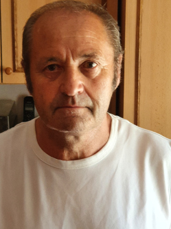 Istv�n, 72 �ves t�rskeres� f�rfi, T�pi�szele