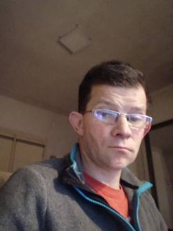 Bal�zs, 45 �ves t�rskeres� f�rfi, Galgah�v�z