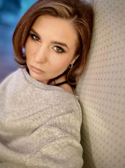 Nikoletta, 43 �ves t�rskeres� n�, Ny�regyh�za