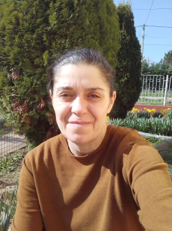 Erzsebet, 47 �ves t�rskeres� n�, Nagyberki