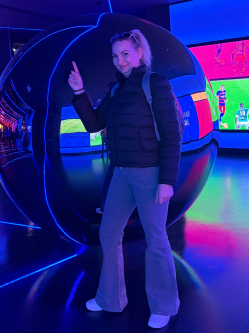 Rita, 39 �ves t�rskeres� n�, Kulcs