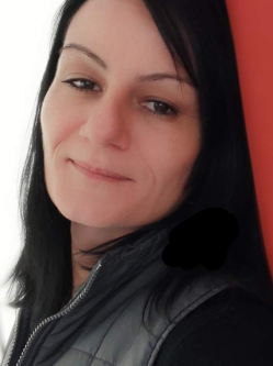 Erika, 43 �ves t�rskeres� n�, Hark�ny