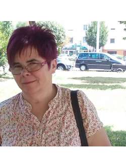 T�nde, 64 �ves t�rskeres� n�, H�dmez�v�s�rhely
