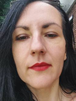 T�nde, 40 �ves t�rskeres� n�, Kolozs
