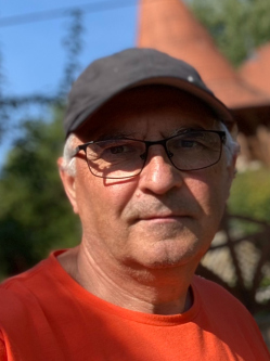 Csaba, 64 �ves t�rskeres� f�rfi, Szentendre