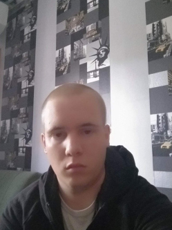 D�vid, 26 �ves t�rskeres� f�rfi, Kiskunf�legyh�za