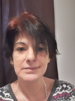 Zsuzsanna, 52 �ves t�rskeres� n�, Cegl�d