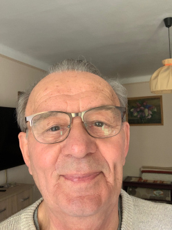 Antal, 74 �ves t�rskeres� f�rfi, Gy�r