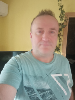 Atesz, 50 �ves t�rskeres� f�rfi, Eger