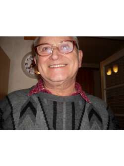 S�ndor, 83 �ves t�rskeres� f�rfi, Balatonlelle