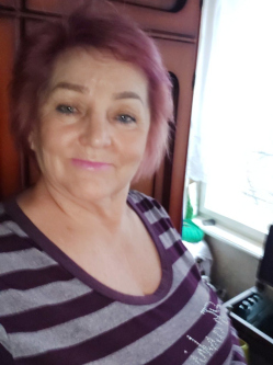 Ibolya, 70 �ves t�rskeres� n�, B�k�scsaba