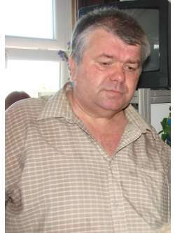 Istv�n, 65 �ves t�rskeres� f�rfi, Gige