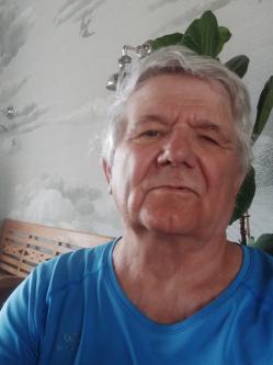 Laci, 72 �ves t�rskeres� f�rfi, Szombathely