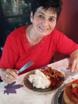 Gy�ngyike, 72 �ves t�rskeres� n�, R�ckeve