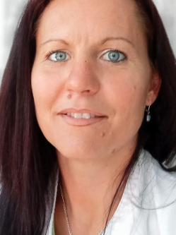 Zsuzsa, 44 �ves t�rskeres� n�, Nagyvenyim