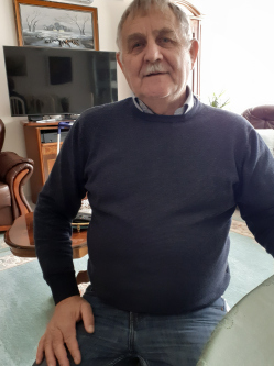 S�ndor, 69 �ves t�rskeres� f�rfi, Ny�regyh�za
