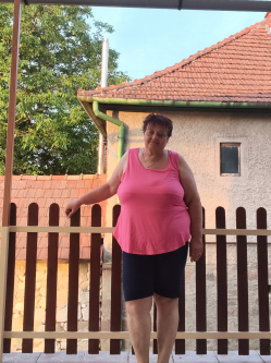 M�ria, 58 �ves t�rskeres� n�, Tibolddar�c