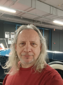 S�ndor, 53 �ves t�rskeres� f�rfi, Nagyk�ta