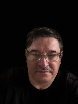 Istvan, 51 �ves t�rskeres� f�rfi, �szak-Amerika (USA)