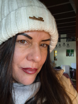 Eva, 51 �ves t�rskeres� n�, Szigetszentm�rton