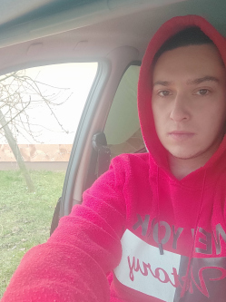 Ferenc, 22 �ves t�rskeres� f�rfi, S�r