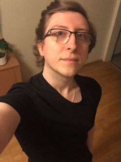 Zolt�n, 29 �ves t�rskeres� f�rfi, Budapest