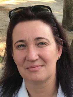 �va, 46 �ves t�rskeres� n�, Tiszaf�ldv�r