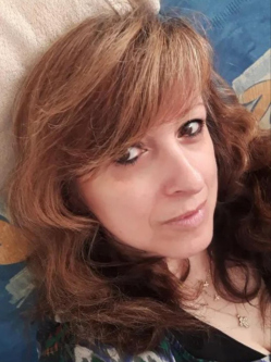 Szilvia, 44 �ves t�rskeres� n�, Miskolc