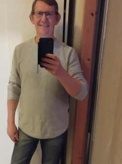 Zolt�n, 55 �ves t�rskeres� f�rfi, Kaposv�r