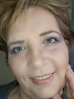 Zsike, 53 �ves t�rskeres� n�, Szeged